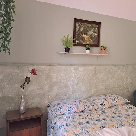 Teatro Ariston Privata Pansiyon *